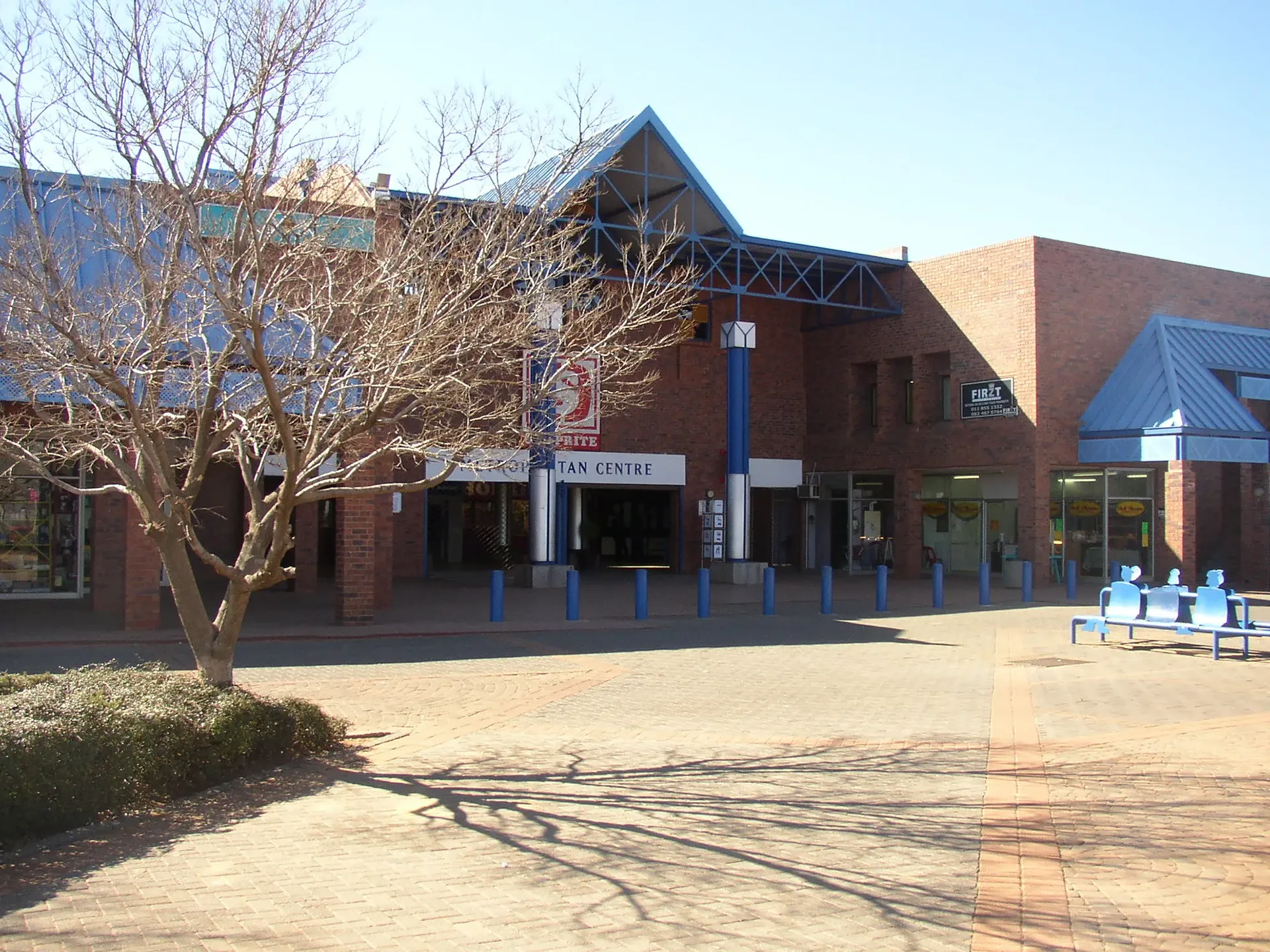 Ennerdale Shopping Centre retail development